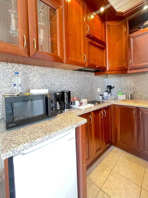 אתונה Studio With Acropolis View מראה חיצוני תמונה